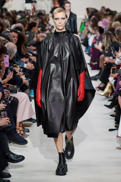 Look 22